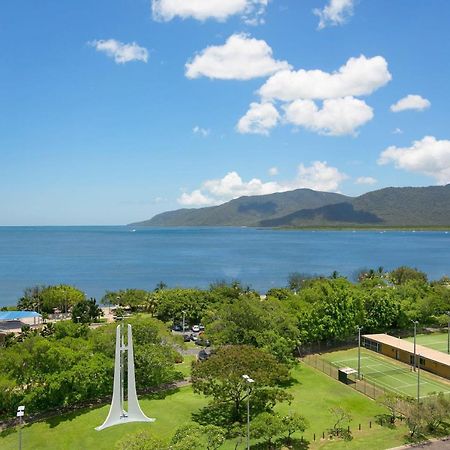 Cairns Ocean View Apartment Dış mekan fotoğraf